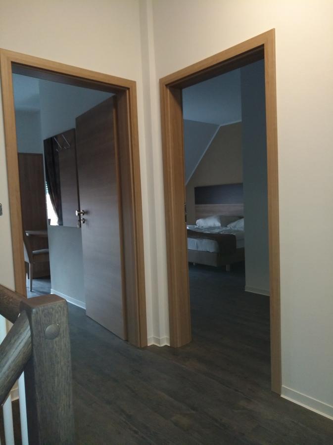 Kochersteinsfeld Hotel Pizzeria Da Beni מראה חיצוני תמונה